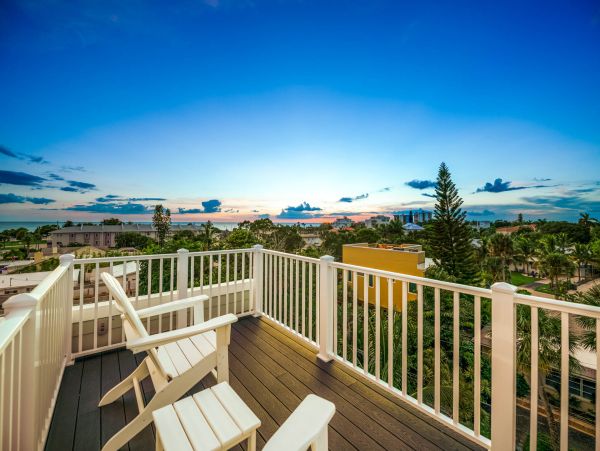 Luxury Seven Bedroom Vacation Rental Home on Lido Key