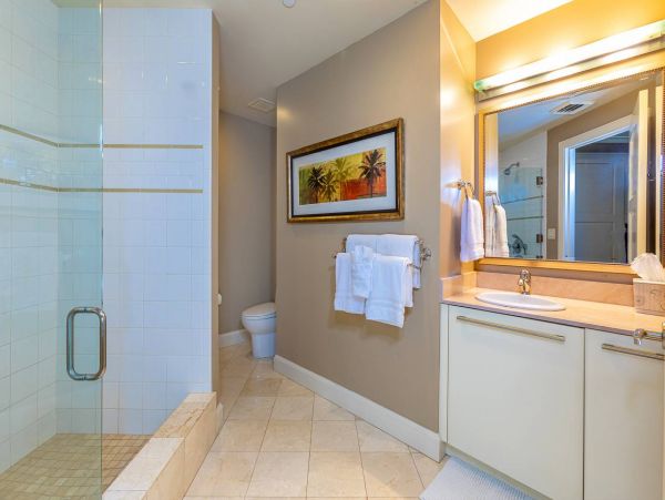Walk to Beach Condo in Wailea Three Bedrooms