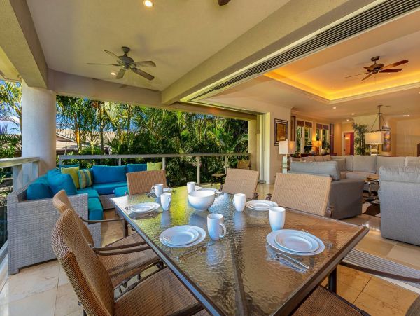 Walk to Beach Condo in Wailea Three Bedrooms