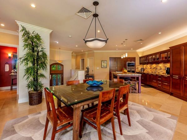 Walk to Beach Condo in Wailea Three Bedrooms