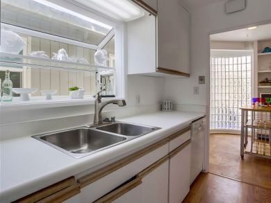 San Diego Two Bedroom Home Sleeps Seven Just Steps to Beach