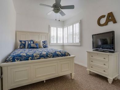 San Diego Two Bedroom Home Sleeps Seven Just Steps to Beach