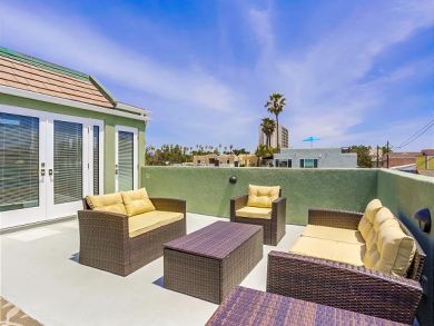 San Diego Two Bedroom Home Sleeps Seven Just Steps to Beach