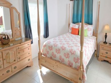 Grand Cayman Luxury Vacation Rental Home Four Bedrooms