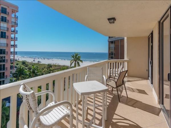Gulf Front Marco Island Three Bedroom