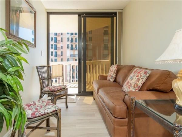 Gulf Front Marco Island Three Bedroom
