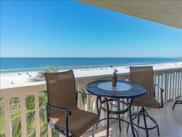 Gulf Front Marco Island Three Bedroom