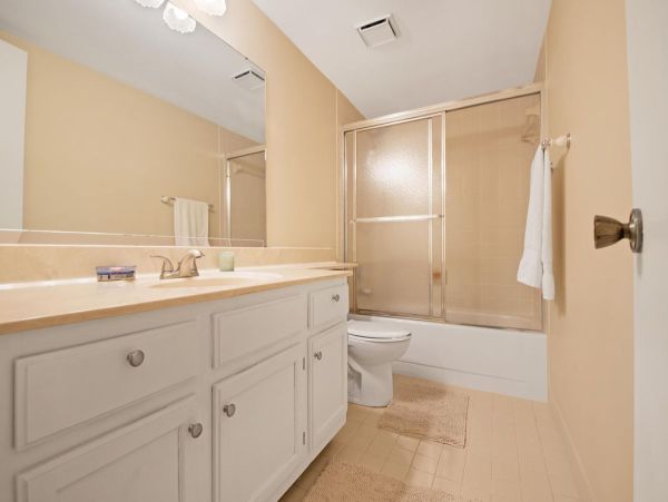 Gulf Front Marco Island Three Bedroom