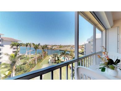 Three Bedroom Vacation Rental End Unit WOW