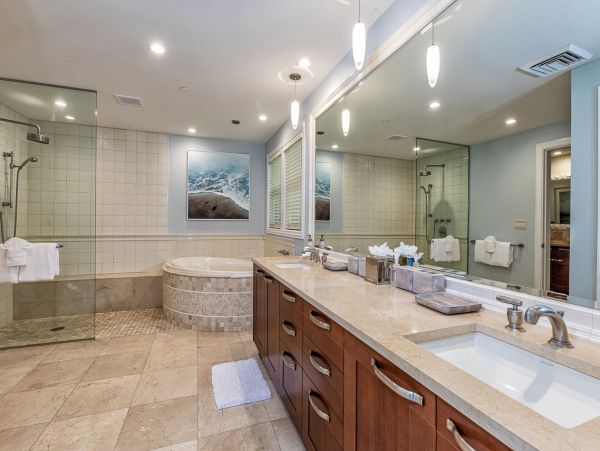 Wailea Luxury All the Way Call your Emerald Kite Agent Today