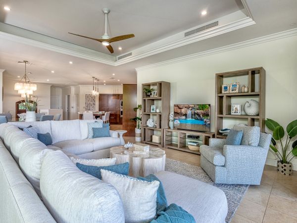 Wailea Luxury All the Way Call your Emerald Kite Agent Today