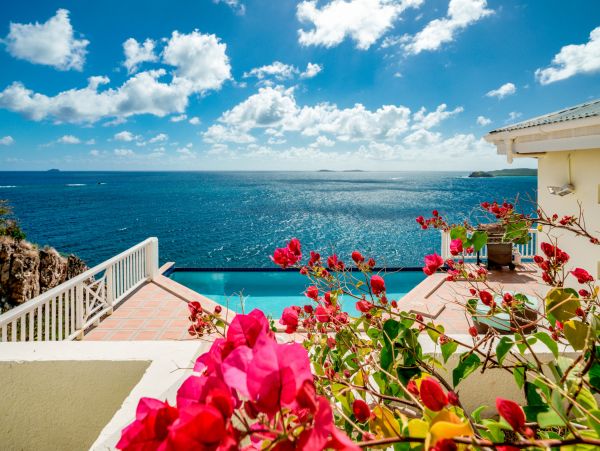 St. Thomas Ocean Front Vacation Home - 6 Bedrooms