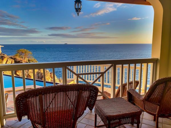 St. Thomas Ocean Front Vacation Home - 6 Bedrooms