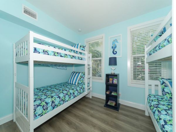 Luxury 4 Bedroom Villa on the Beach on Anna Maria Sleeps 8