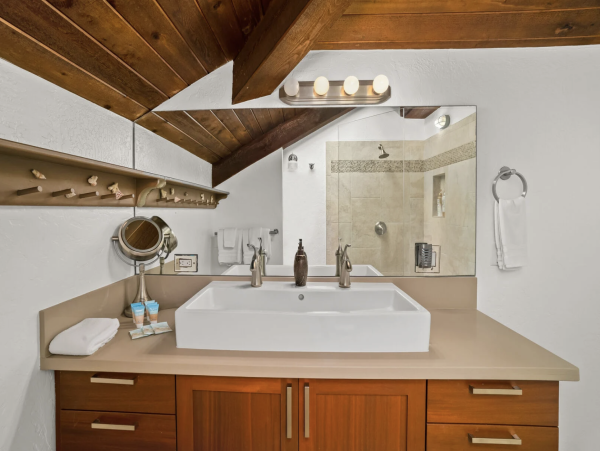 Princeville Private Vacation Home 5  Six Min Drive to Hanalei Bay!