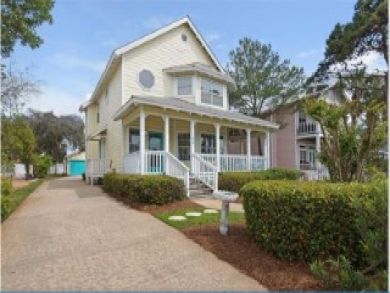 Destin Luxury 3 Bedroom Vacation Home with Private Pool