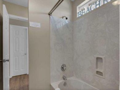 Destin Luxury 3 Bedroom Vacation Home with Private Pool