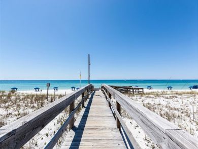 Destin Beachfront Condo Three Bedroom Sleeps Eight