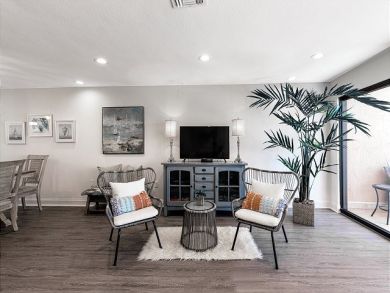 Destin Beachfront Condo Three Bedroom Sleeps Eight