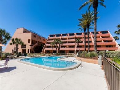 Destin Beachfront Condo Three Bedroom Sleeps Eight