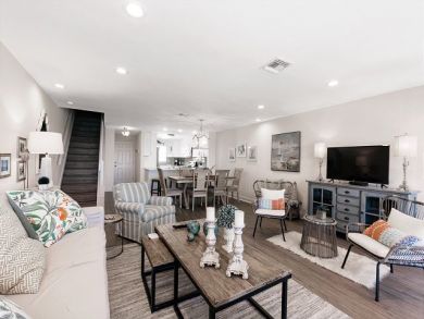 Destin Beachfront Condo Three Bedroom Sleeps Eight