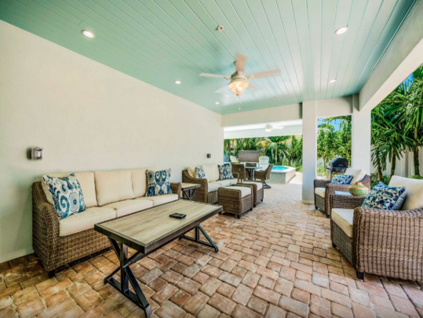 Siesta Key Luxury Vacation Rental - Florida Beachfront Family Villa