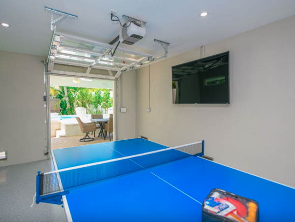 Siesta Key Luxury Vacation Rental - Florida Beachfront Family Villa