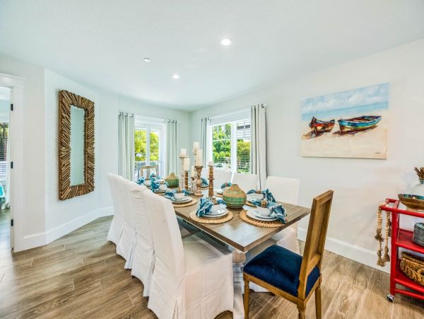 Siesta Key Luxury Vacation Rental - Florida Beachfront Family Villa