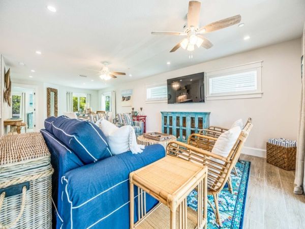 Siesta Key Luxury Vacation Rental - Florida Beachfront Family Villa