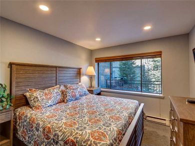 Breckenridge Luxury Vacation Condo 2 Bedrooms Walk to Lifts