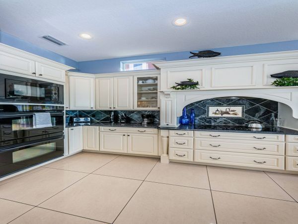 Treasure Island Beachfront Vacation Rental Luxury 5-Bedroom Gulf Coast Home with Pool
