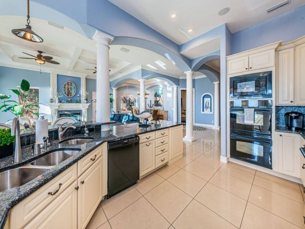 Treasure Island Beachfront Vacation Rental Luxury 5-Bedroom Gulf Coast Home with Pool