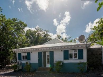Martinique Stroll to Beach from this Magnificent Villa