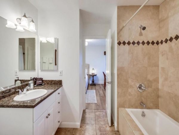 La Jolla Luxury Vacation Home Away from Home Sleeps 8