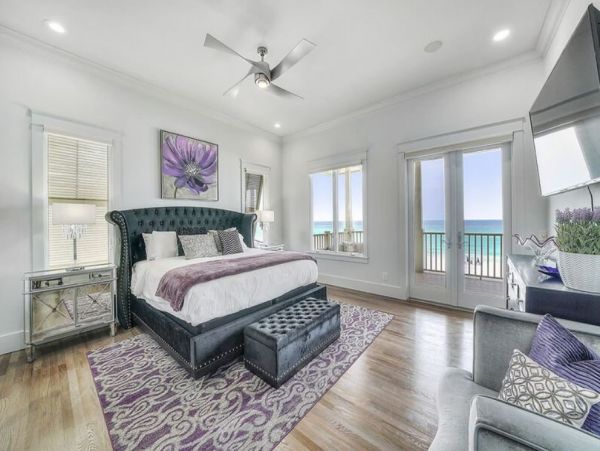 Luxury Destin 8 Bedroom Rental Home with Communal Pool