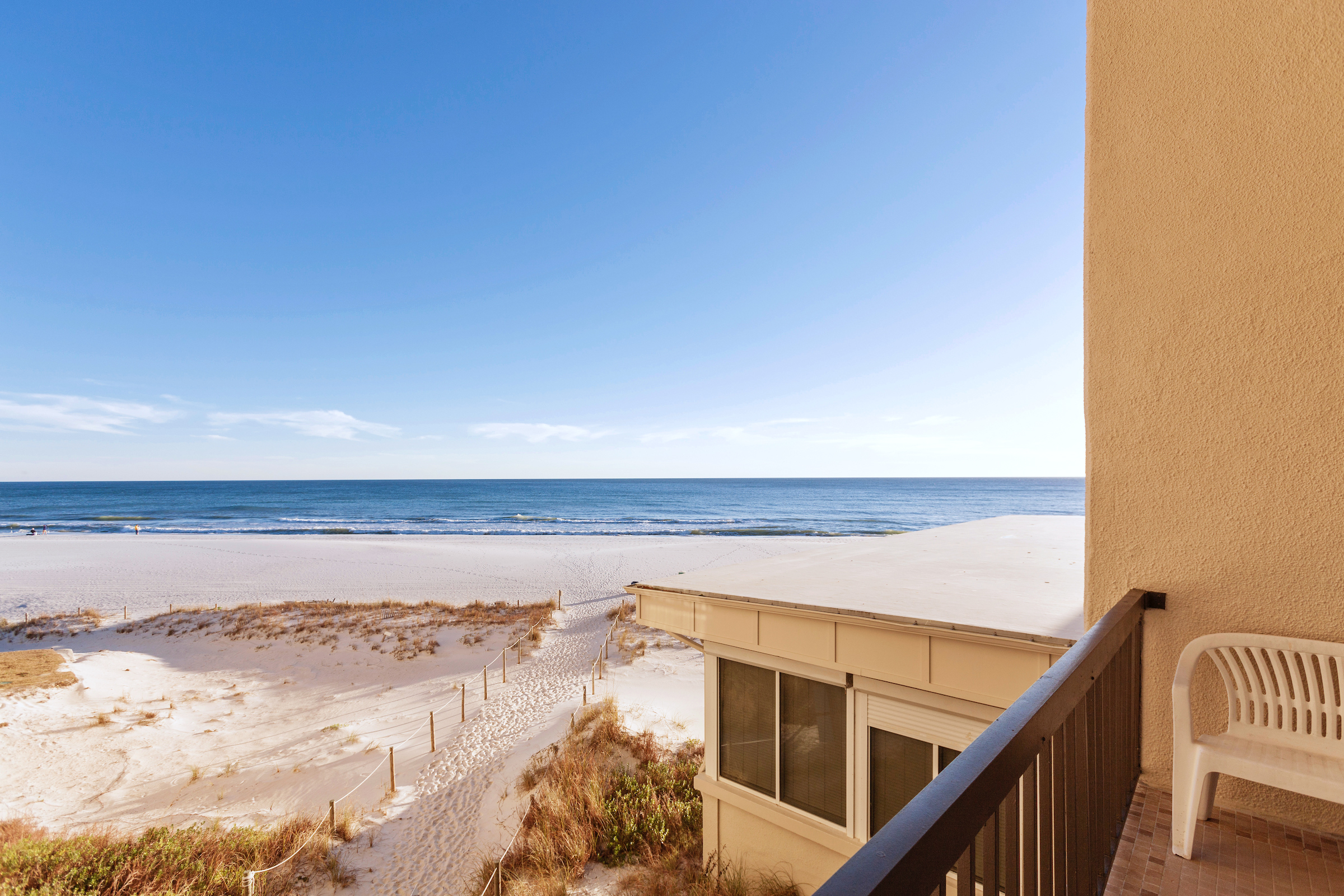 Panama City Vacation Home Sleeps Eight Guests.