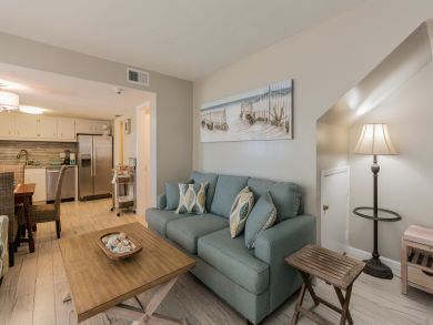 Panama City Vacation Home Sleeps Eight Guests.
