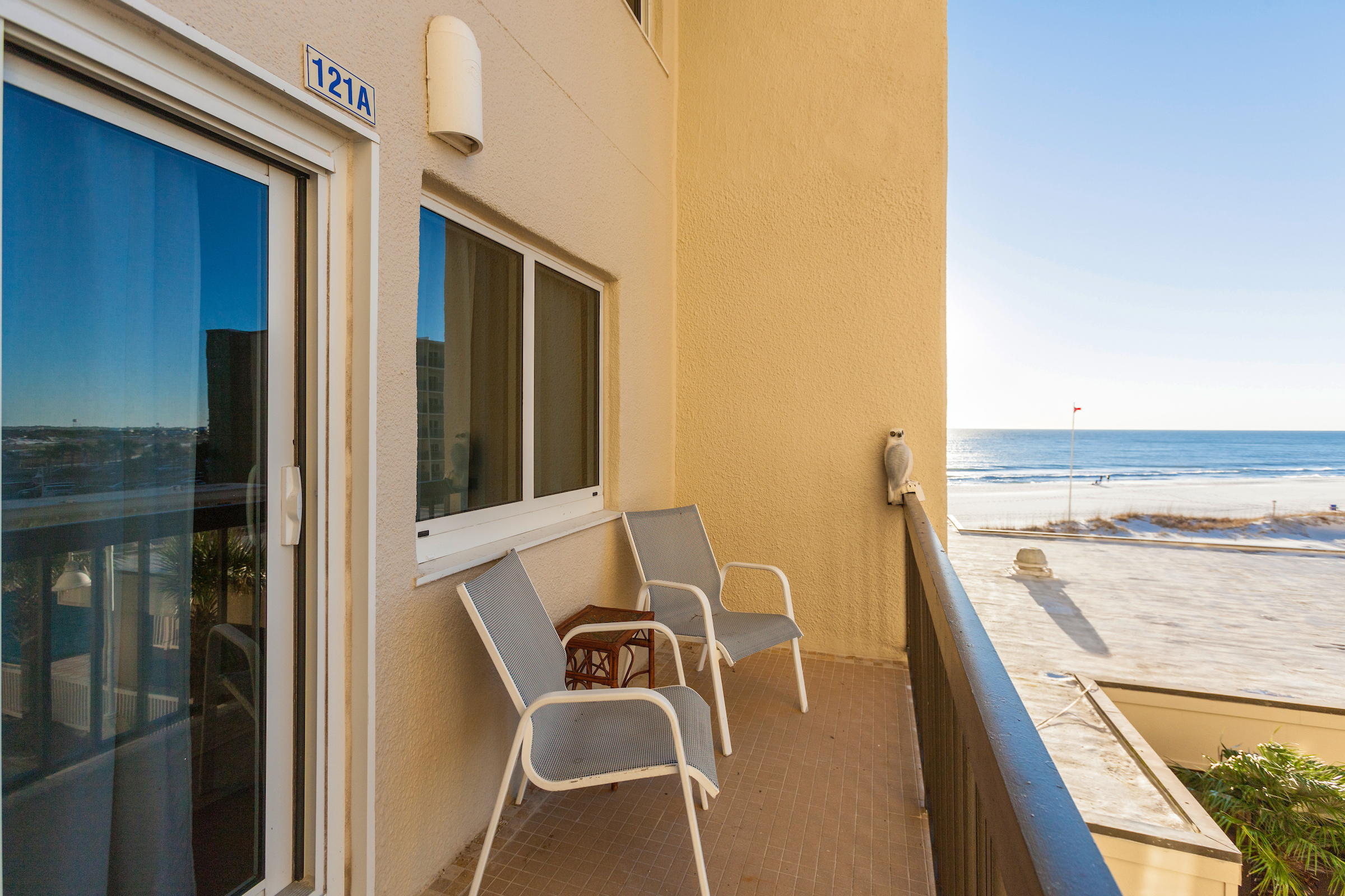 Panama City Vacation Home Sleeps Eight Guests.