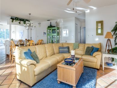 Great Value Fort Myers Beachfront Vacation Home Sleeps 10