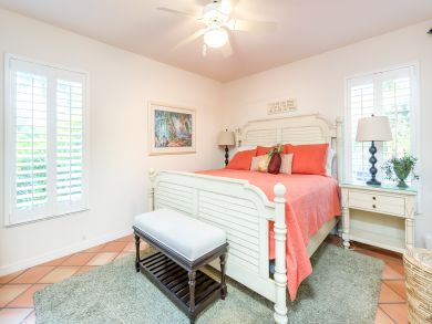 Great Value Fort Myers Beachfront Vacation Home Sleeps 10