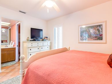 Great Value Fort Myers Beachfront Vacation Home Sleeps 10