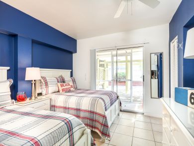 Great Value Fort Myers Beachfront Vacation Home Sleeps 10