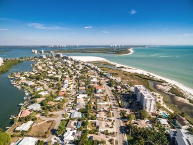 Great Value Fort Myers Beachfront Vacation Home Sleeps 10