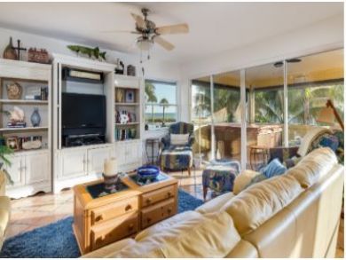 Great Value Fort Myers Beachfront Vacation Home Sleeps 10