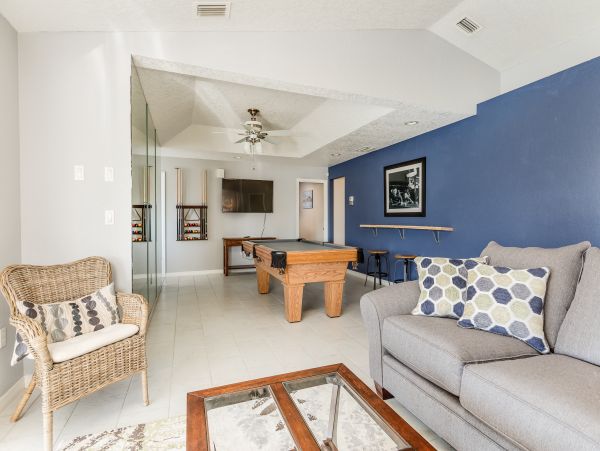 Spacious Canal View Home with 3 Bedrooms & Private Pool