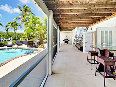 Fort Myers Home 916749