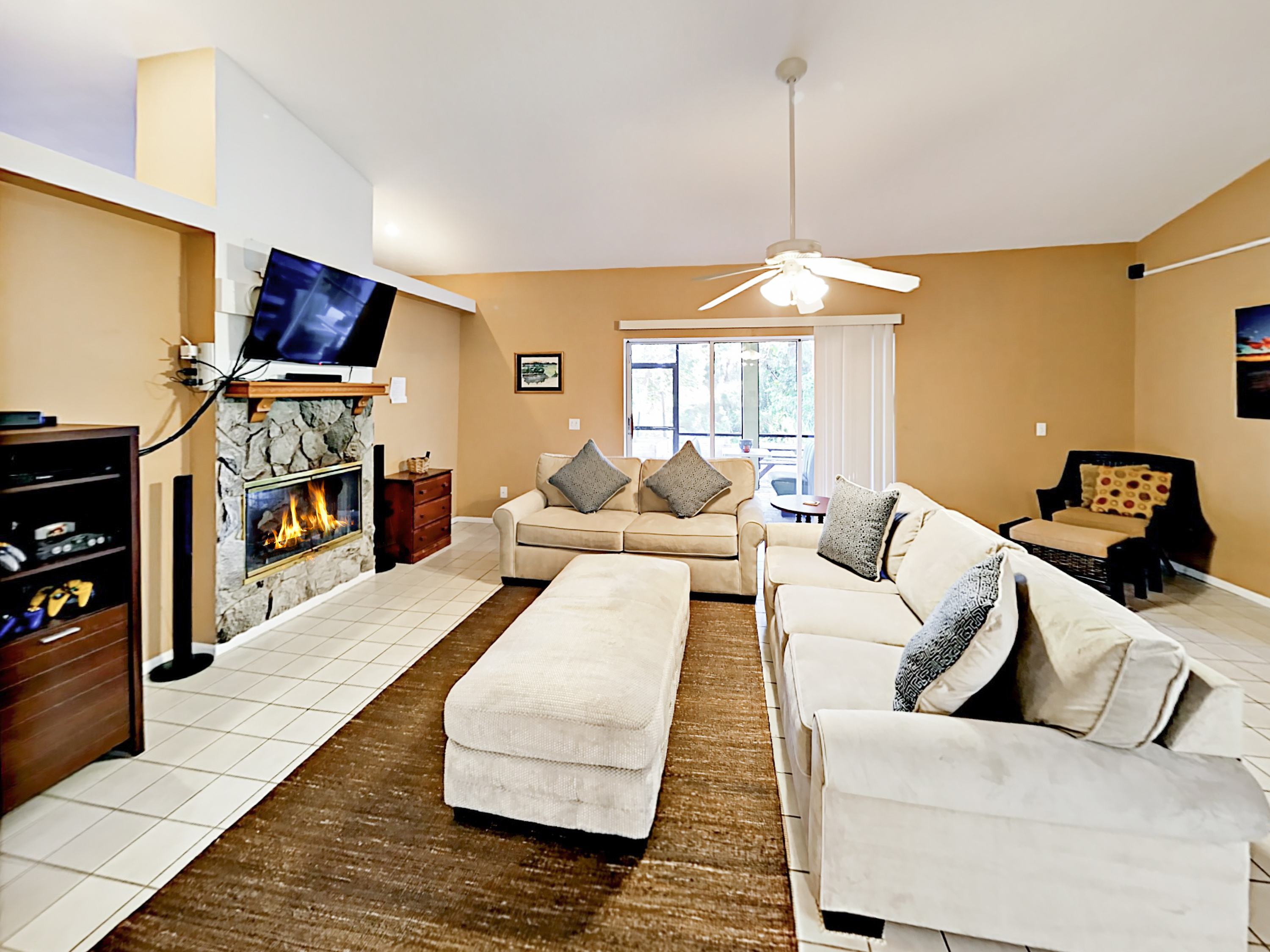 Fort Myers Home 916765
