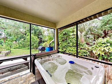 Fort Myers Home 916765