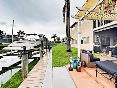 Fort Myers Home 916767