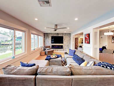 Fort Myers Home 916767